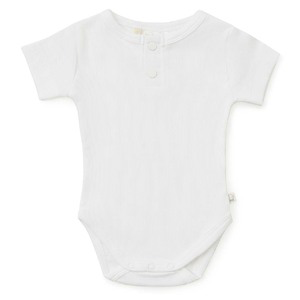 SNUGGLE HUNNY MILK SHORT SLEEVE ORGANIC GROWSUIT