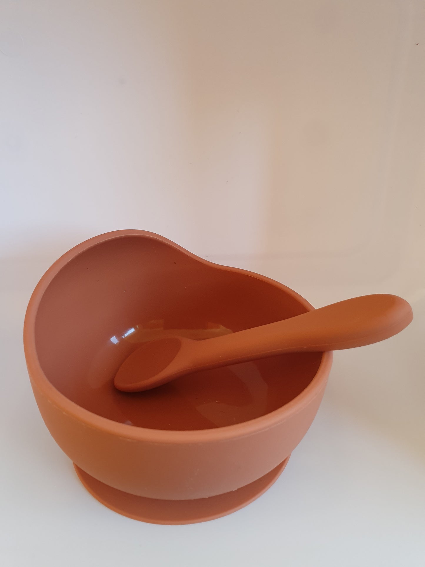 Terracotta Silicone Suction Bowl With Spoon